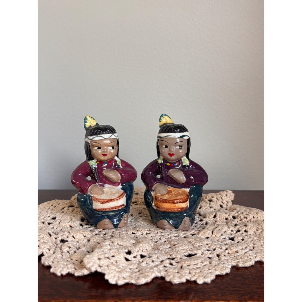 Vintage Enesco Salt and Pepper Shakers "Indigenous Drummers" kitchen cottagecore